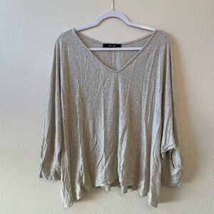 Heather Gray V-Neck Flowy Tunic